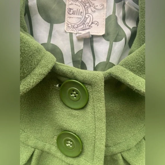 Tulle brand jacket w/ hood💚 Size small - Picture 5 of 6